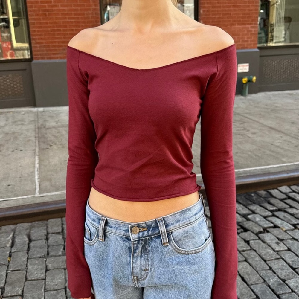 Brandy Melville top